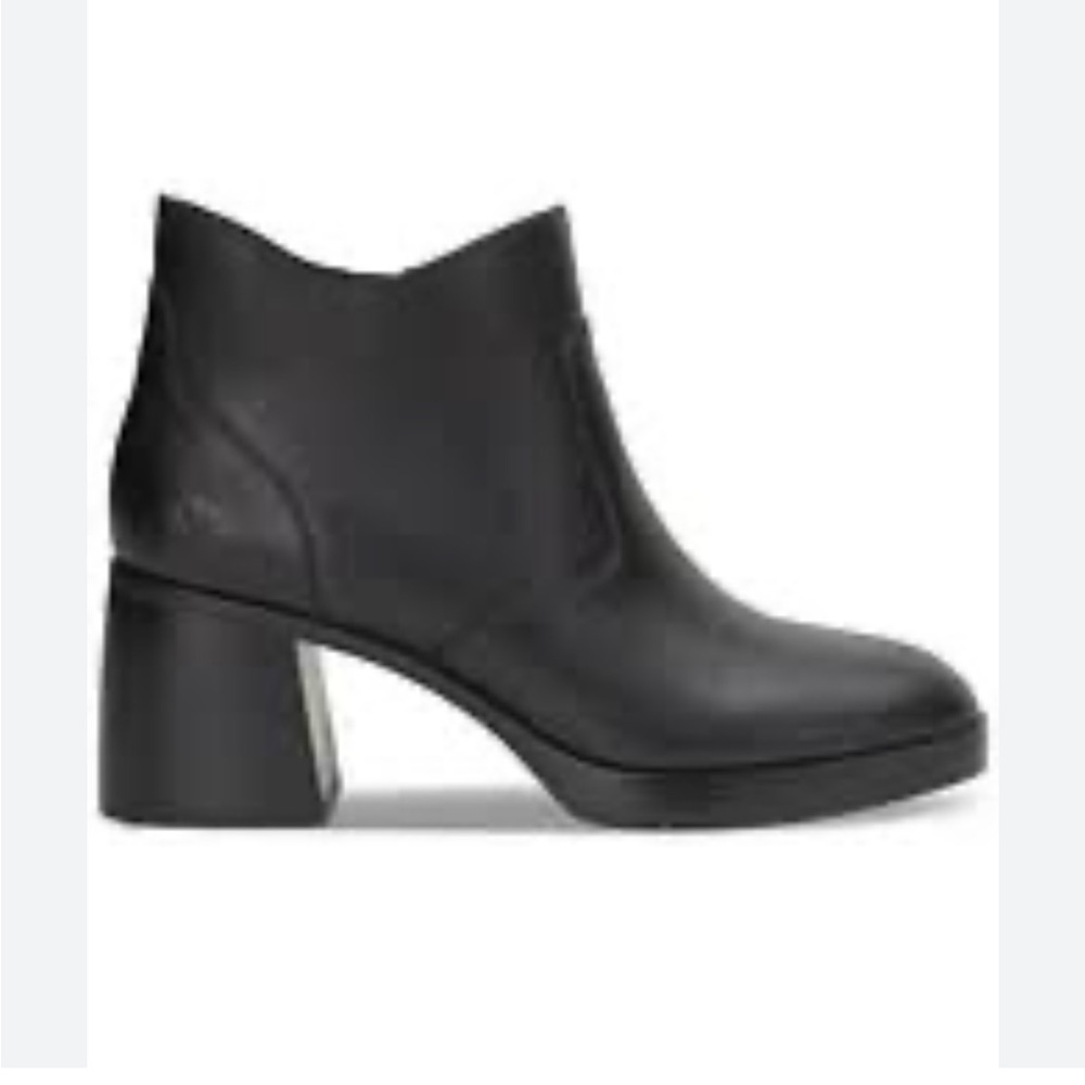 NWOT Lucky Brand Black Quinlee Leather Ankle Boots-Size 8